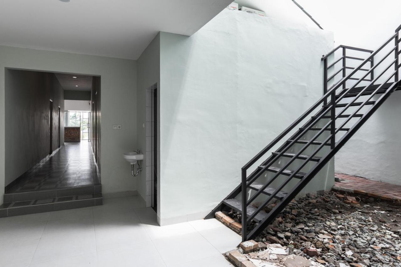 Reddoorz Plus Near Rs Usu Medan 2 Exterior foto